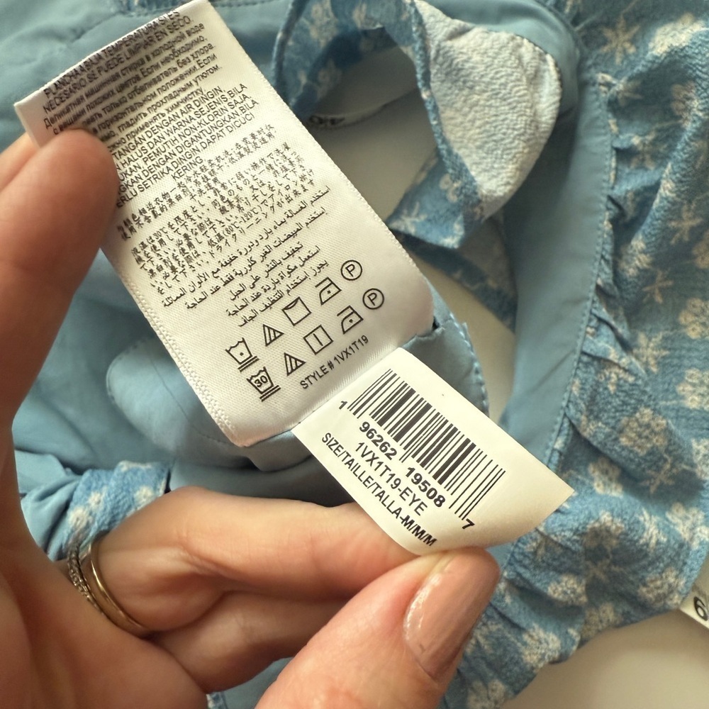 BCBGeneration Tie Back Ruffle Sleeveless Crop Top Floral Powder Blue Floral M - Picture 5 of 8
